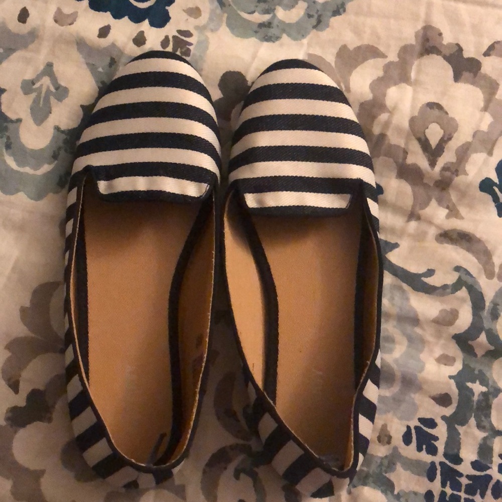 Flats size 8